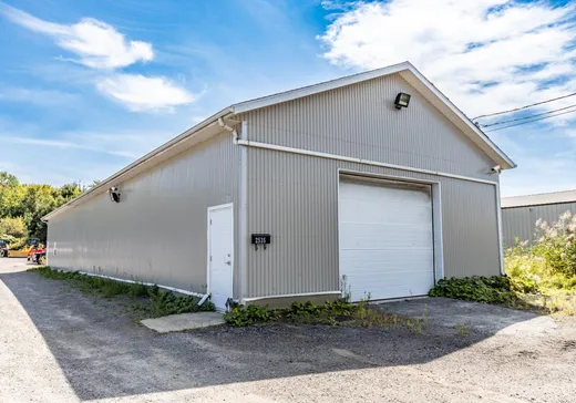 Propriété commerciale à vendre - 2535 Rue Tebbutt, Trois-Rivières, G9A 5E1