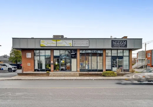 Propriété commerciale à vendre - 150 - 156 Rue Antoinette-Robidoux, Longueuil, J4J2V3