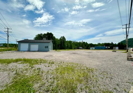 Propriété commerciale à vendre - 902 Route 309, Mont-Laurier, J0W 1J0