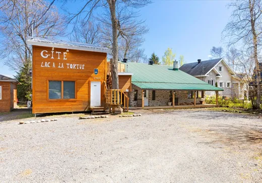 Propriété commerciale à vendre - 2780 Rue De St-Exupéry, Shawinigan, G0X1L0