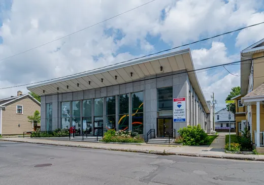 Propriété commerciale à vendre - 39 Rue Guenette, Lévis, G6V 5M9