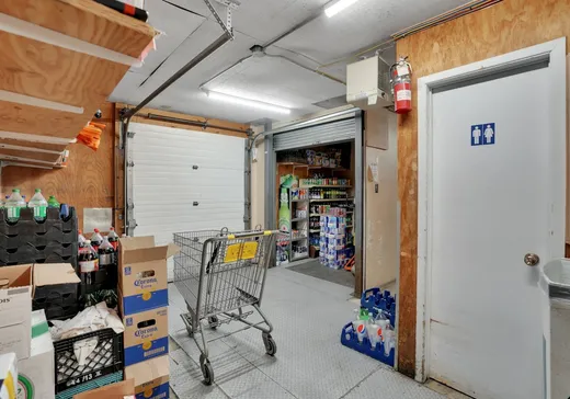 Propriété commerciale à vendre - 1158 Boul. Maloney E., Gatineau, J8P 1H9