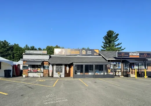 Propriété commerciale à vendre - 3331 Rue des Prairies, Trois-Rivières, G8V1W7