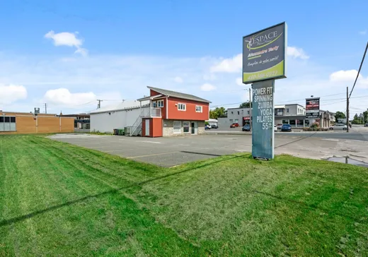 Propriété commerciale à vendre - 1004 Rue Daigneault, Acton Vale, J0H1A0