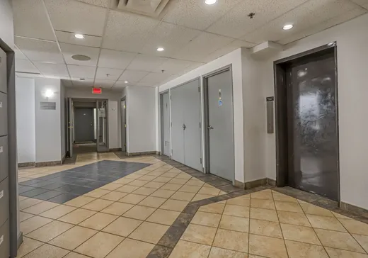 Condo Commercial à vendre - 400 Boul. Curé-Labelle, Chomedey, H7V 2S7