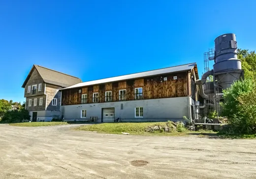 Industrial Building for Sale - 2795 Rue Rolland, Sainte-Adèle, J8B 1C9