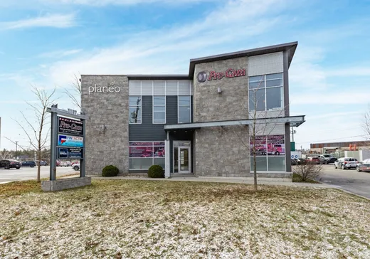 Propriété commerciale à vendre - 1187 Boul. St-Joseph, Gatineau, J8Z 2C3