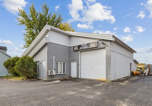 Propriété commerciale à vendre - 680 Boul. Gréber, Gatineau, J8V 3P8