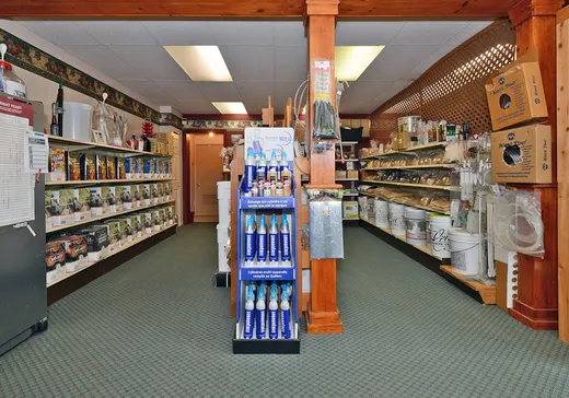 Propriété commerciale à vendre - 204 Rue Grande-Île, Valleyfield, J6S 3N1