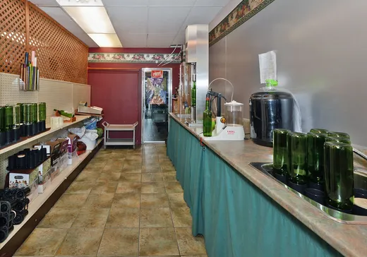 Propriété commerciale à vendre - 204 Rue Grande-Île, Valleyfield, J6S 3N1