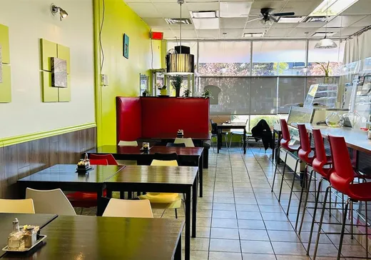 Propriété commerciale à vendre - 1426 Rue Beauharnois, Longueuil, J4M 1C2