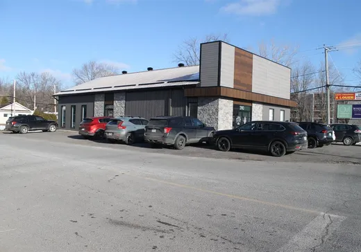 Propriété commerciale à vendre - 290 Rue Principale, Saint-Zotique, J0P1Z0