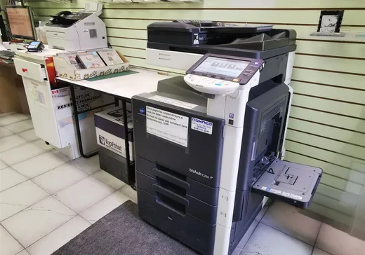 Propriété commerciale à vendre - 740 Boul. de la Côte-Vertu, Montréal (Centreville), H4L 5C8