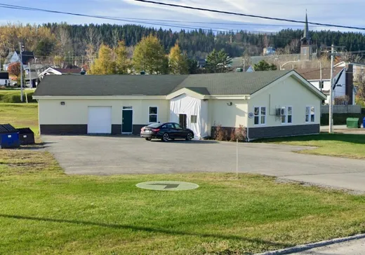 Bâtiment Industriel à vendre - 11 Rue de la Mary, Gaspé, G4X5E9