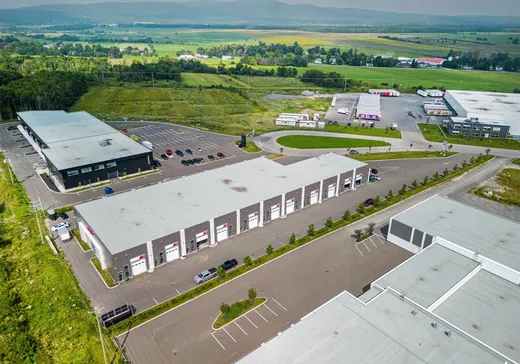 Bâtiment Industriel à vendre - 255 Rue de Singapour, Saint-Augustin-de-Desmaures, G3A 0P6