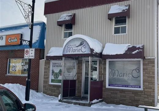 Propriété commerciale à vendre - 640-642 10e Avenue, Senneterre, J0Y 2M0