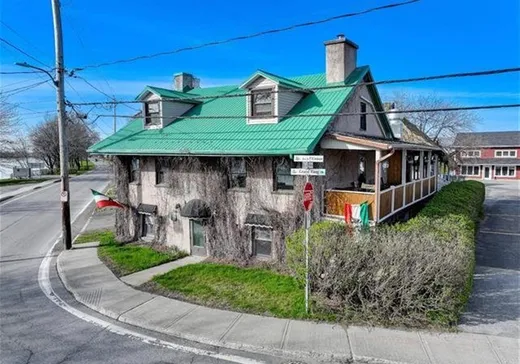 Propriété commerciale à vendre - 10 Rue de l'Union, Saint-Charles-sur-Richelieu, J0H2G0