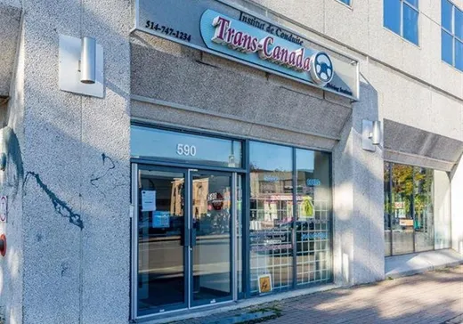 Propriété commerciale à vendre - 590 Boul. Décarie, Montréal (Saint-Laurent), H4L3K9