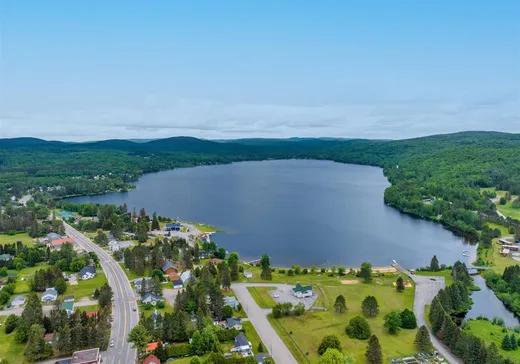 Propriété commerciale à vendre - 1708 Boul. Fernand-Lafontaine, Rivière-Rouge, J0T1T0