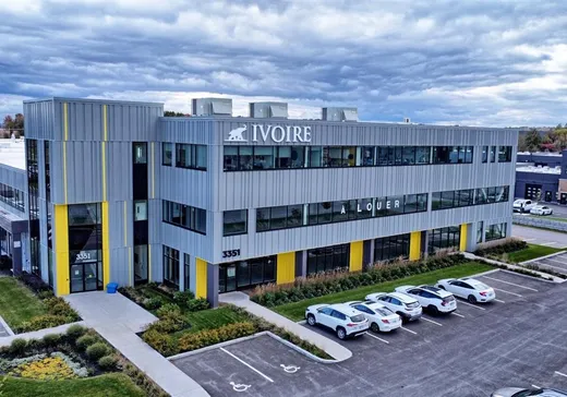 Condo Commercial à vendre - 3351 Av. de la Gare, Terrebonne, J6W6M1