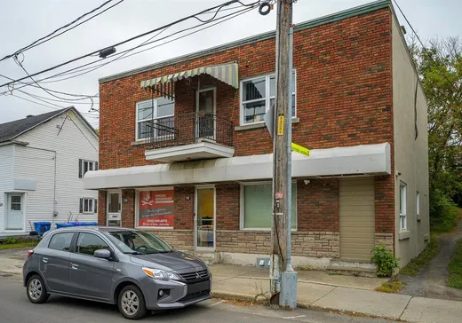Propriété commerciale à vendre - 531 Rue Labelle, Saint-Jérôme, J7Z 5L8
