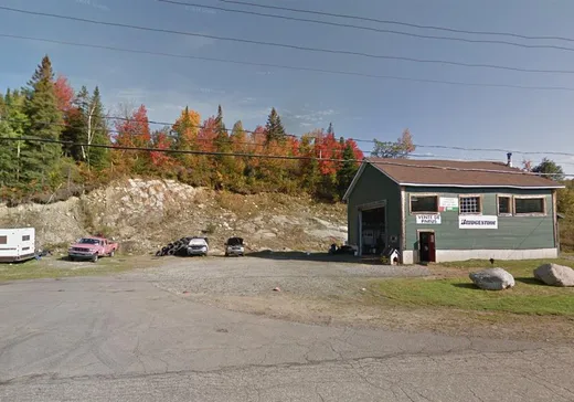 Propriété commerciale à vendre - 318 Ch. Labelle, Sainte-Agathe-des-Monts, J8C2Z8