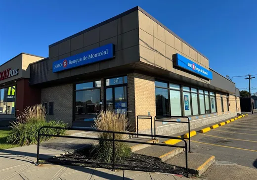 Propriété commerciale à vendre - 511 Boul. des Laurentides, Saint-Jérôme, J7Z4L9