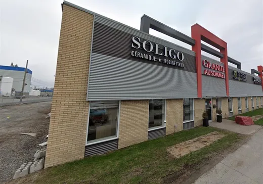 Propriété commerciale à vendre - 820-840 Boul. du Curé-Boivin, Boisbriand, J7G2A7