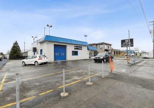 Propriété commerciale à vendre - 13978 Boul. du Curé-Labelle, Mirabel, J7J1L4