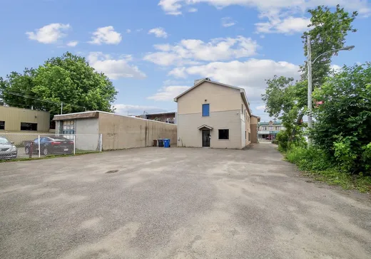 Propriété commerciale à vendre - 570-574 Rue St-Georges (St-Jerome), Saint-Jérôme, J7Z 5B8