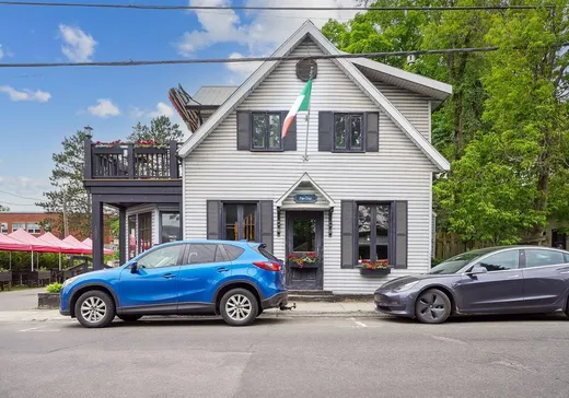 Propriété commerciale à vendre - 155 Rue Principale, Saint-Sauveur, J0R 1R6