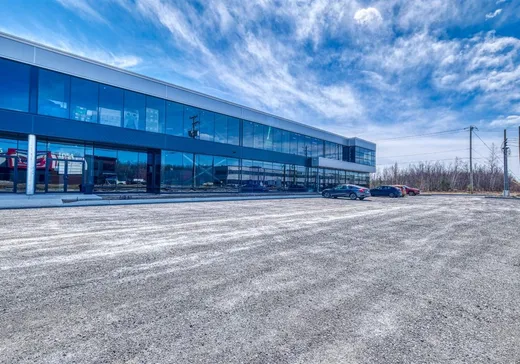 Propriété commerciale à vendre - 1050 Rue des Forges, Terrebonne, J6Y 0P6