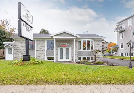 Propriété commerciale à vendre - 1221 Boul. Pie-XI N., Val-Belair, G3J 1A1
