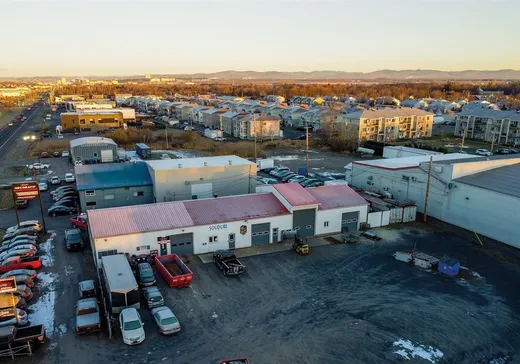 Commercial Property for Sale - 703 Route du Président-Kennedy, Pintendre, G6C 1E1