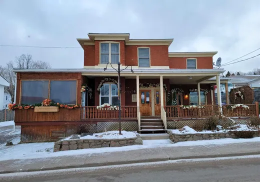 Commercial Property for Sale - 338-338A Rue des Érables, Brownsburg-Chatham, J8G 2Y3