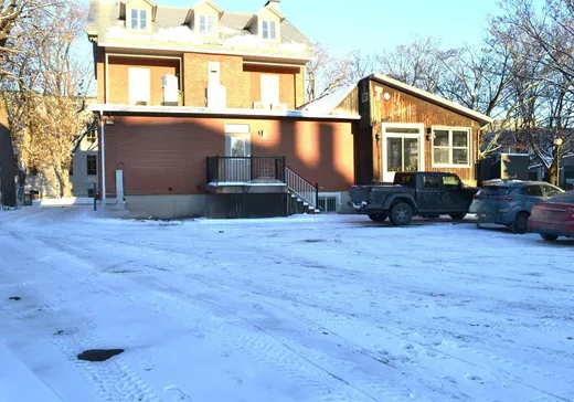 Commercial Property for Sale - 329 Rue Laviolette, Trois-Rivières, G9A 1V1