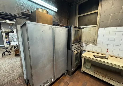 Propriété commerciale à vendre - 2408-2410 Rue Fleury E., Montréal (Ahuntsic/Cartierville), H2B 1L2