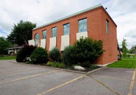 Propriété commerciale à vendre - 5263 Boul. Hébert, Saint-Timothée, J6S 6H8