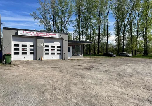 Propriété commerciale à vendre - 81 Route du Canton, Brownsburg-Chatham, J8G1Z2
