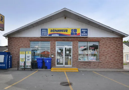 Propriété commerciale à vendre - 831 Rue Notre-Dame, Lavaltrie, J5T1P9