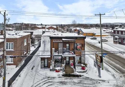 Propriété commerciale à vendre - 752 Rue du Conseil (752A-754A), Sherbrooke, J1G1L2