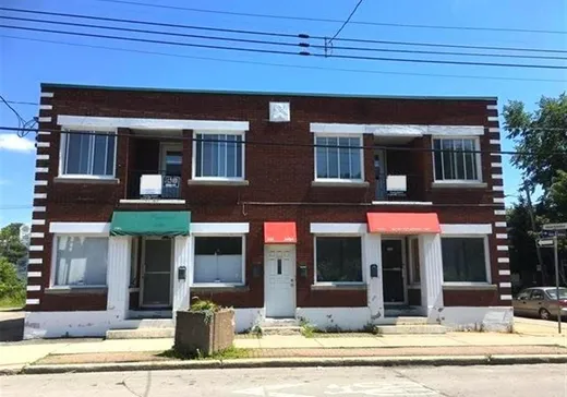 Propriété commerciale à vendre - 246-250 Rue des Érables, Montréal (Lachine), H8R 1B6