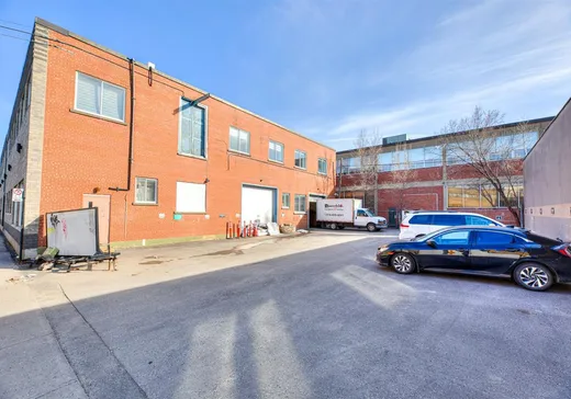 Propriété commerciale à vendre - 9850-9852 Rue Verville, Montréal (Ahuntsic/Cartierville), H3L 3E2