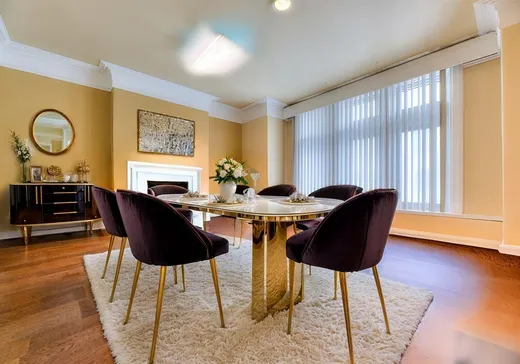 Propriété commerciale à vendre - 1626 Av. Selkirk, Montréal (Centreville), H3H 1C8