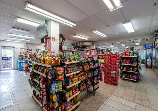 Propriété commerciale à vendre - 1111 Rue Non Disponible-Unavailable, Laval (Sainte-Dorothee), H1N 1N1