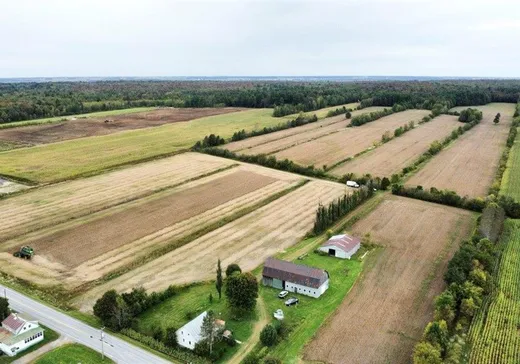Ferme à vendre - 1111 5e Rang, Granby, J0E2C0