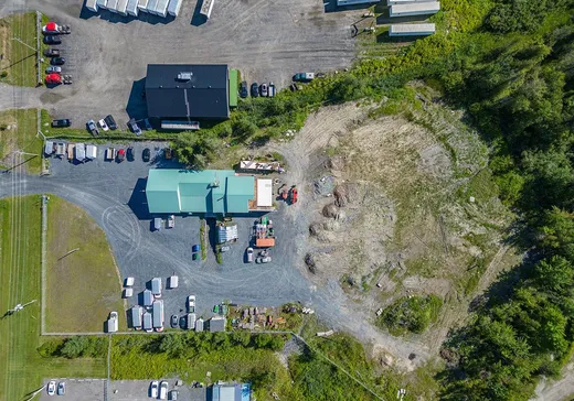 Bâtiment Industriel à vendre - 9900 Boul. Bourque, Sherbrooke, J1N 0G2