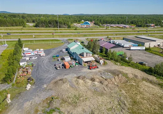 Industrial Building for Sale - 9900 Boul. Bourque, Sherbrooke, J1N 0G2