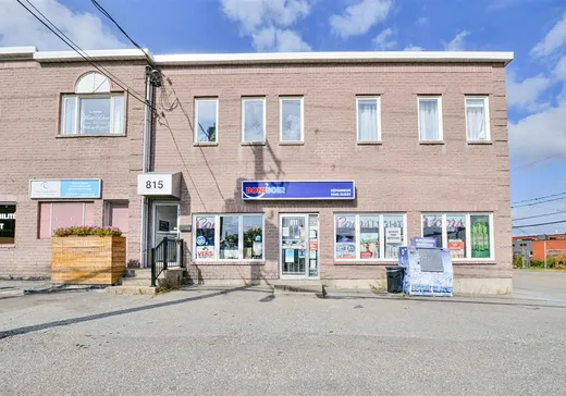 Propriété commerciale à vendre - 811 Rue King O., Sherbrooke, J1H1R9