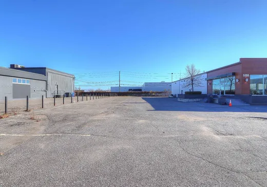Propriété commerciale à vendre - 5355 Boul. Jean-XXIII, Trois-Rivières, G8Z 4A6